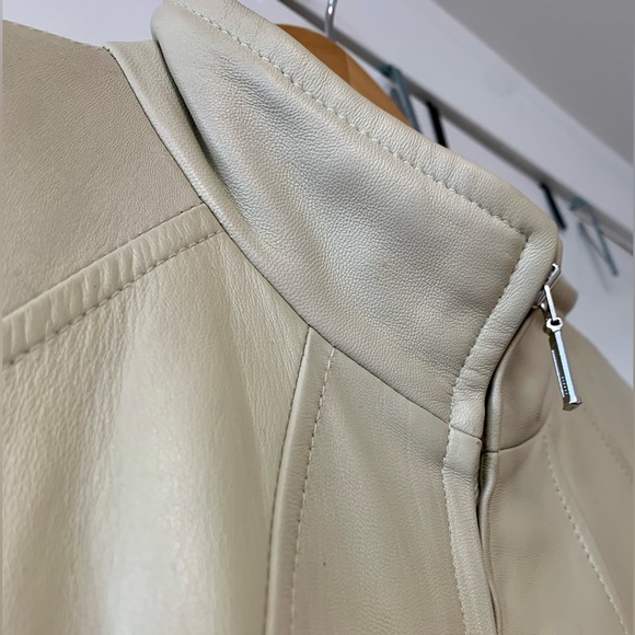 Womens Danier Leather Jacket - Picture 4 of 7